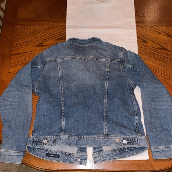 LUCKY BRAND The Tomboy Trucker Women’s Denim Jacket. Size L. - Picture 2 of 4